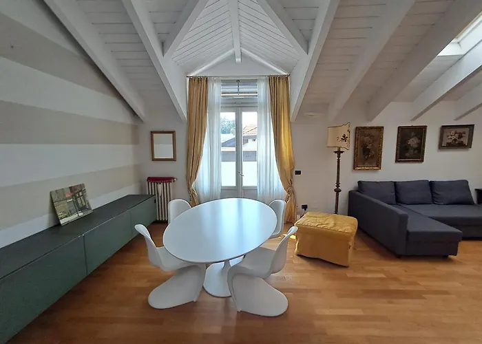 Royal L'attico Nel Cuore Di Apartmán